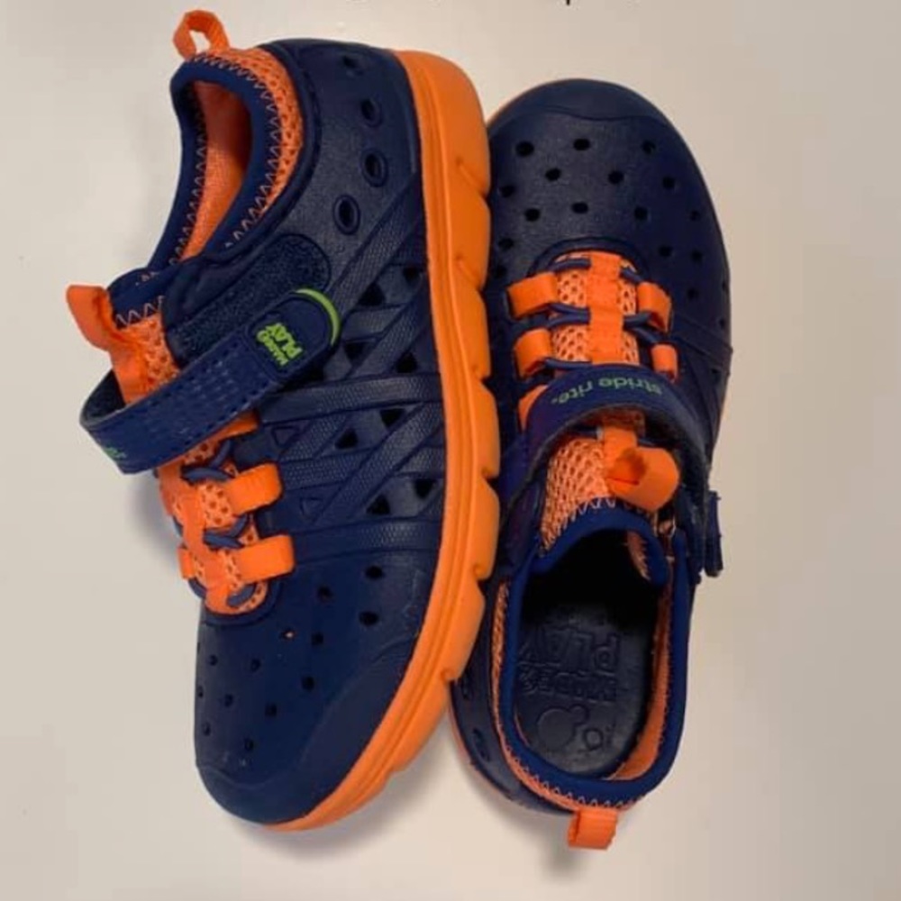Phibian child shoes